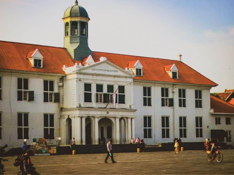 Panduan Wisata Sejarah Kota Tua Jakarta: Museum, Benteng, dan Jalur Kota Lama